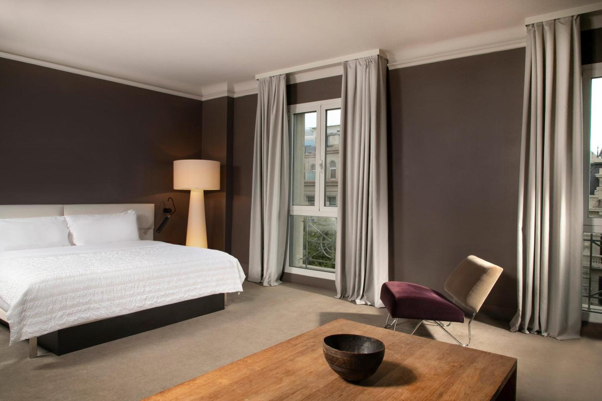 Le Meridien Барселона Екстер'єр фото