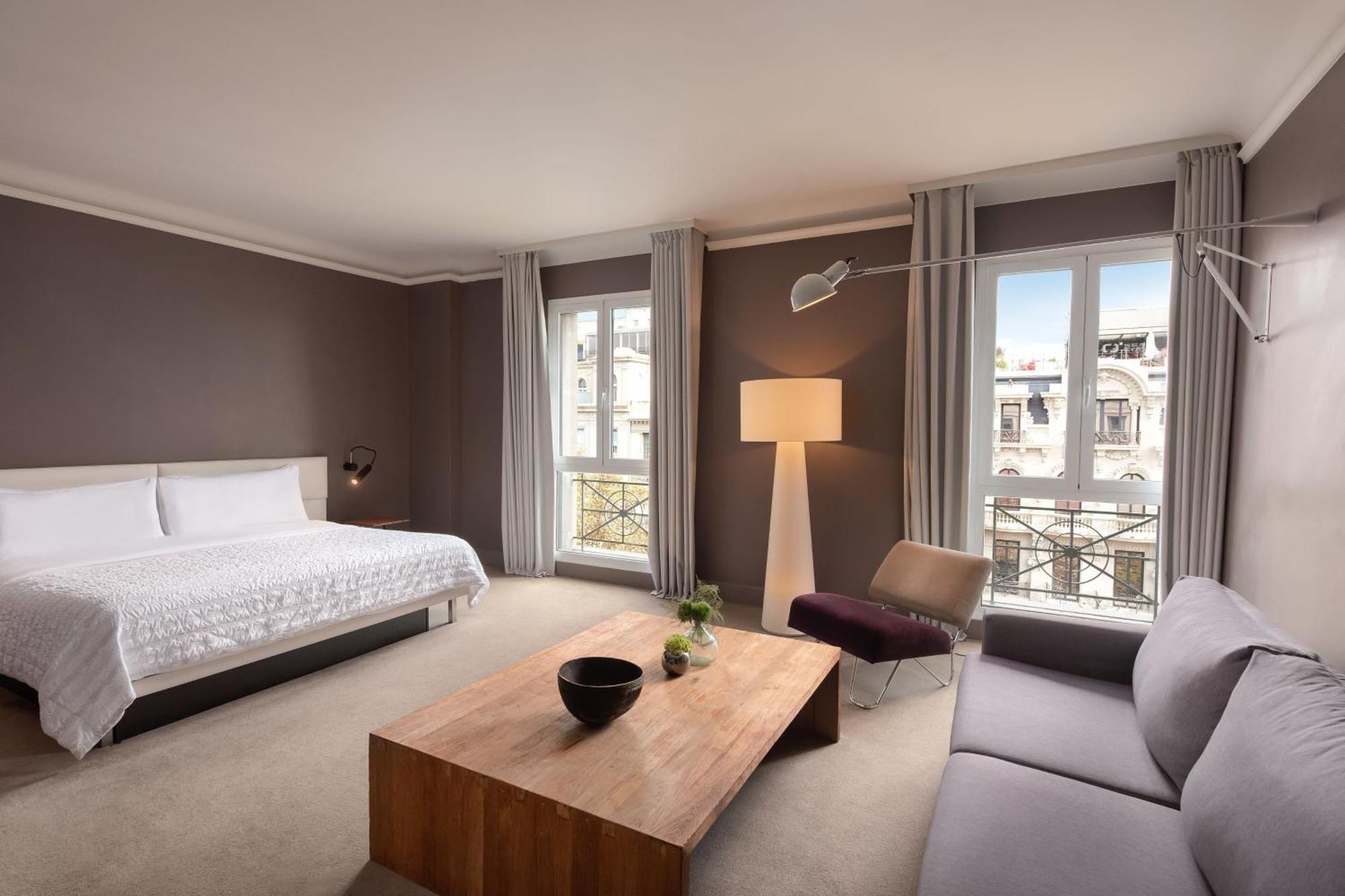 Le Meridien Барселона Екстер'єр фото