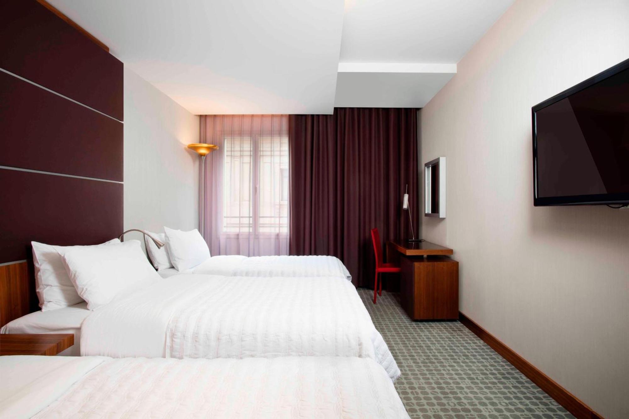 Le Meridien Барселона Екстер'єр фото